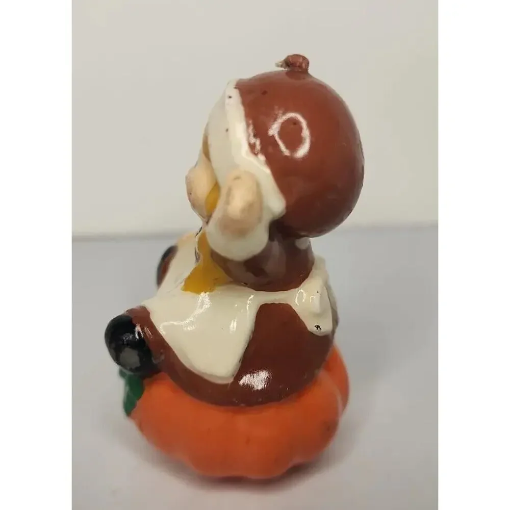 Vintage Thaksgiving Pumpkin Pilgrim Girl Candle 2.5